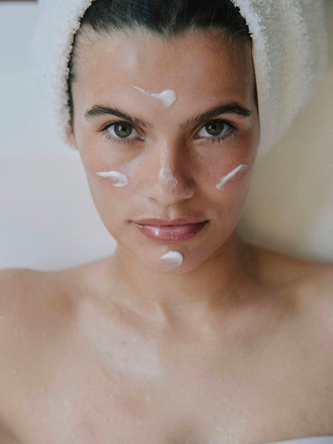 Women starting her skin barrier repair with Trilipiderm Skincare